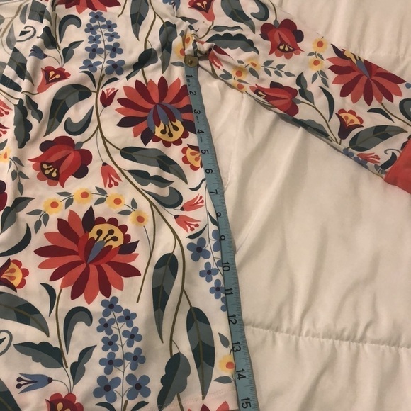 Bob Mackie wearable art light floral jacket with many colors to elbow length - Picture 5 of 8